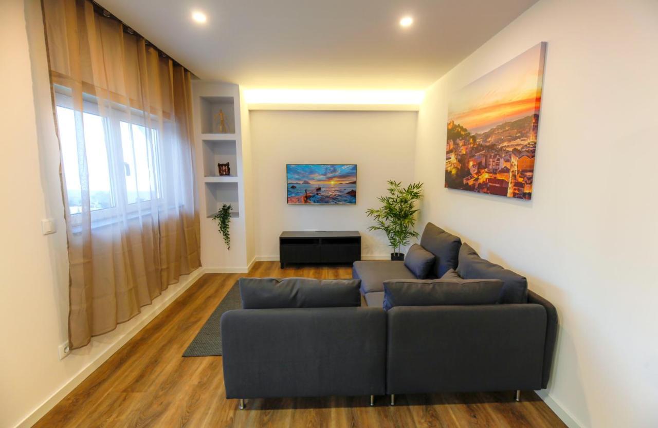 Cozy Apartment With Garden Fátima Exteriér fotografie